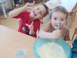 Čtyřlístek - PEČEME JEHŇÁTKO