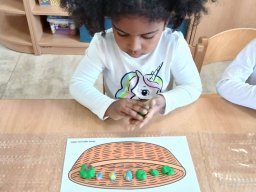 JARO U NÁS NA DVOREČKU