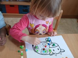 JARO U NÁS NA DVOREČKU