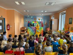 DIVADLO KOLOBĚŽKA - O PRINCEZNĚ PAMPELIŠCE