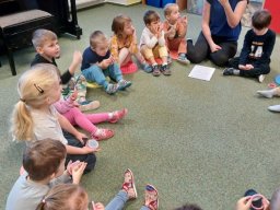 PAMPELIŠKA - LISTOPAD