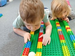 LISTOPAD VE SLUNÍČKU