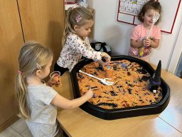 Říjen ve Sluníčku